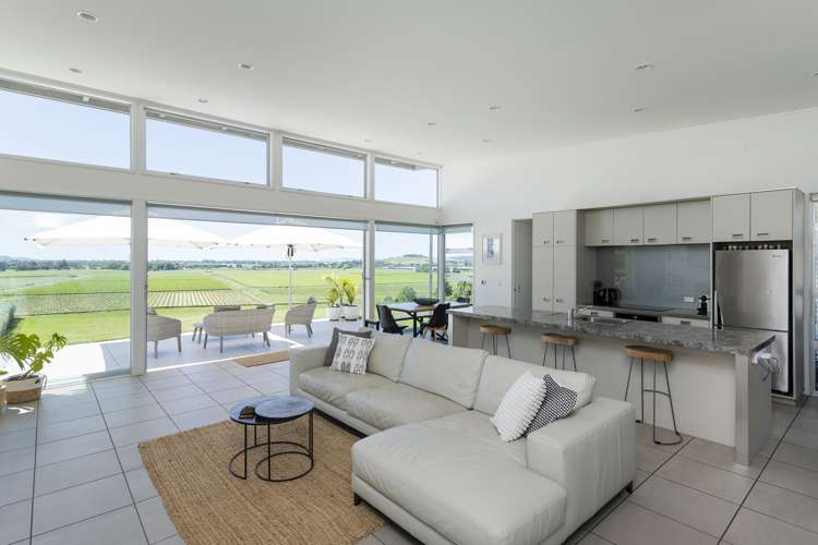 209 Lake Road Waituhi_6