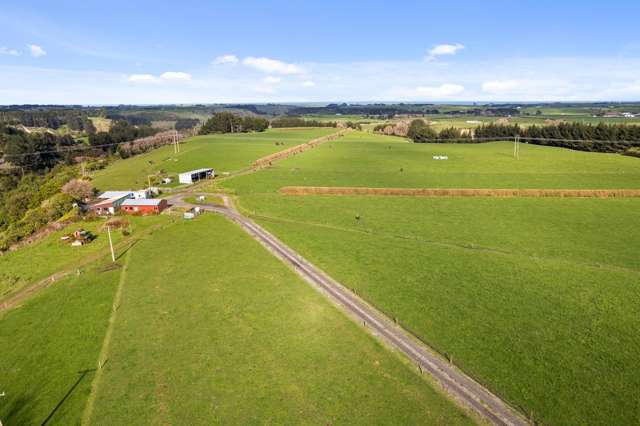 0n Whakamara Road Manutahi_2