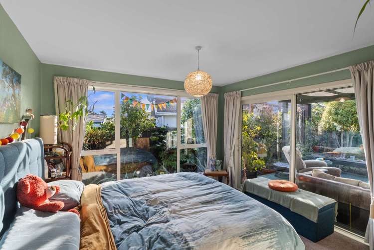 17 Ingrid Street Parklands_11