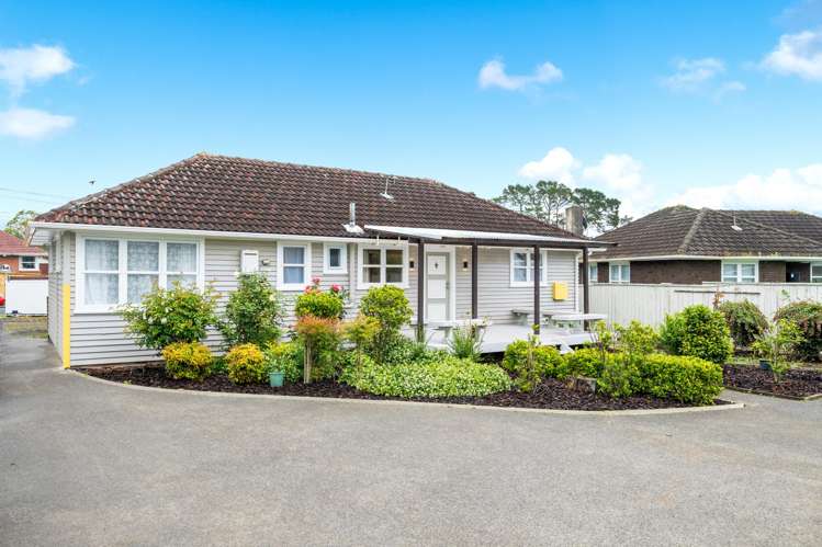 3 Glen Marine Parade Glendene_24