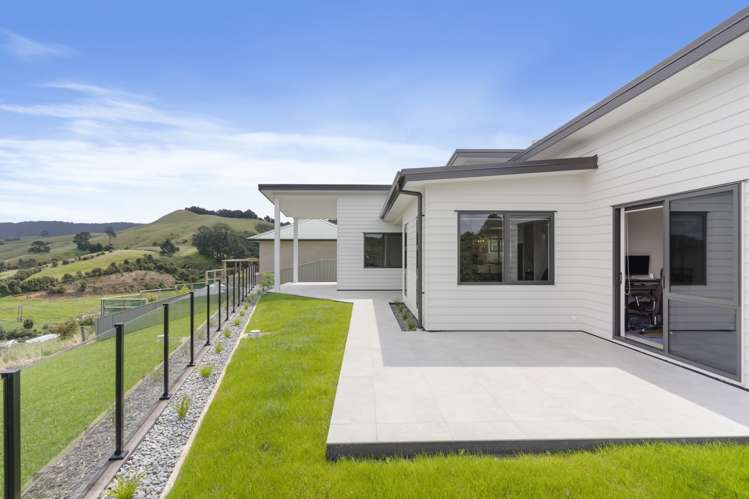 21 Manatu Close Whangamata_31