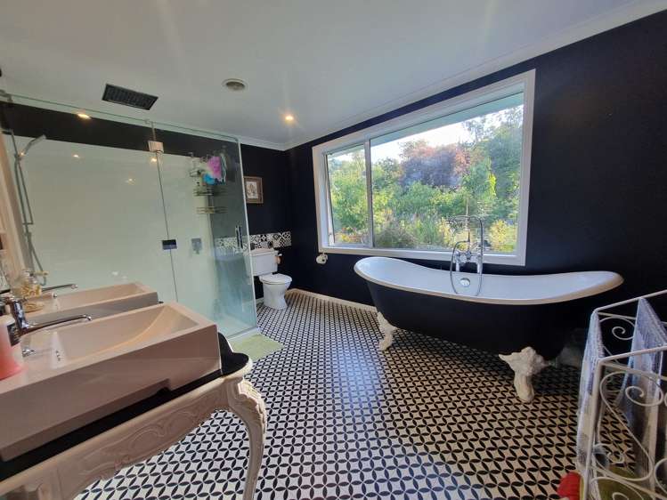 2000 Hillfoot Road Warepa_16