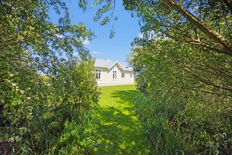 79 Longwood East Road Featherston_18