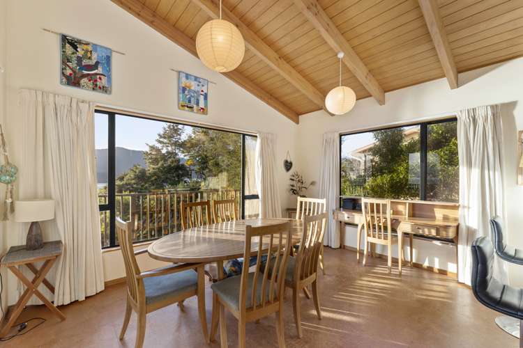 42 Lawrence Road Kenepuru Sound_14