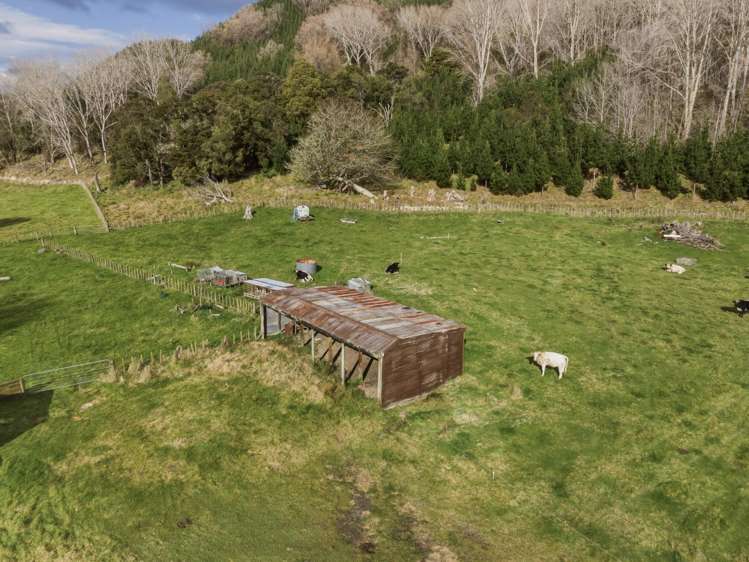 921 Ongo Road Hunterville_24