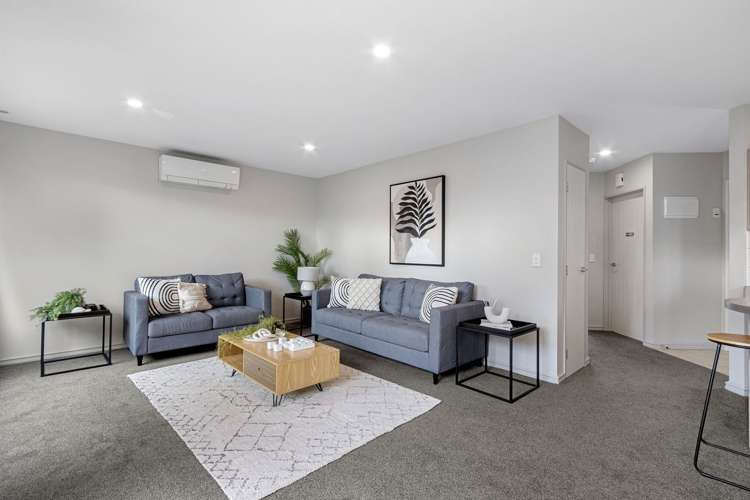 2 Woodfield Lane Redwood_3