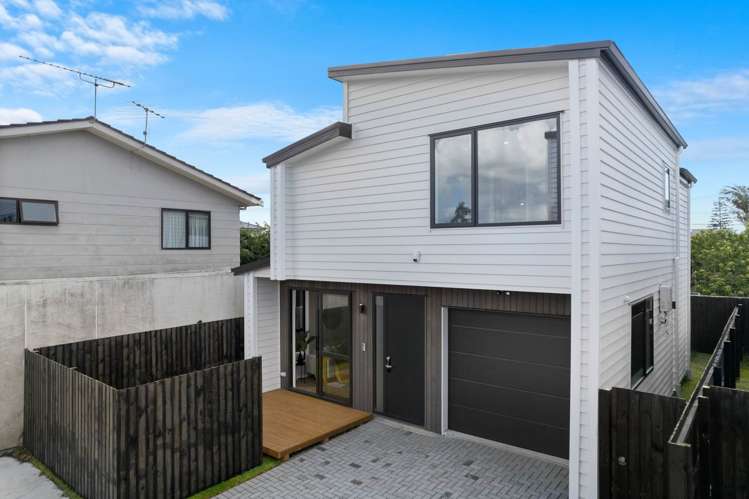 7A Edgewater Grove Orewa_14