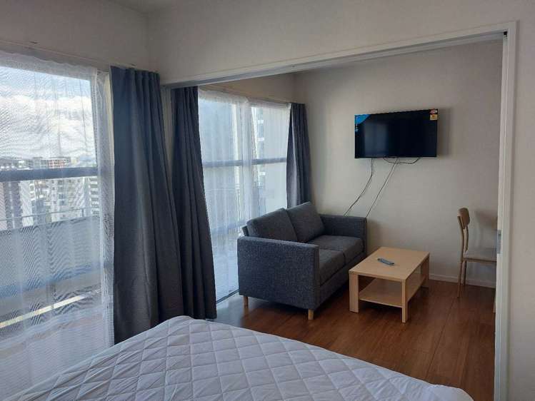 8A/82 Wakefield Street Auckland Central_6