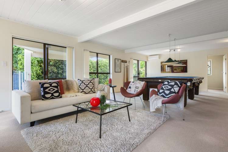 1b Burford Place Mellons Bay_15