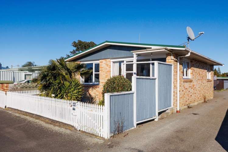 1-84A Linton Street_0