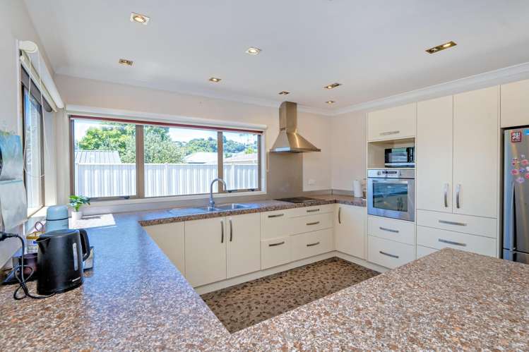 13A Beach Street Whakatane_3