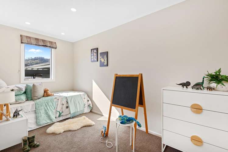 24 Holyoake Crescent Avalon_19