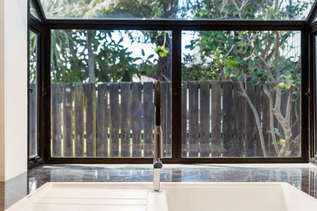 8 Sunningdale Street Wattle Downs_3
