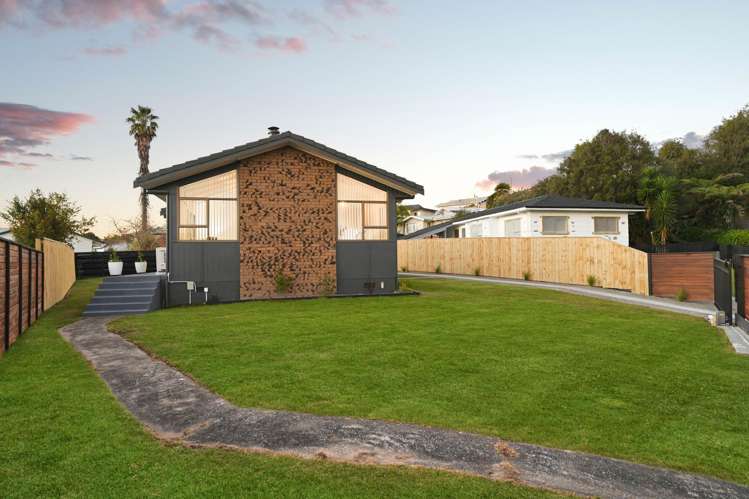 5 Harlech Place Dinsdale_24