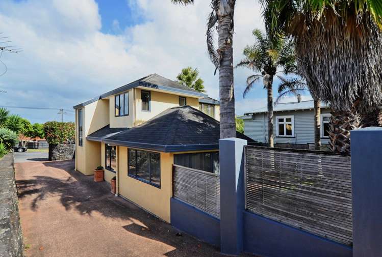 169 Landscape Road Mount Eden_24