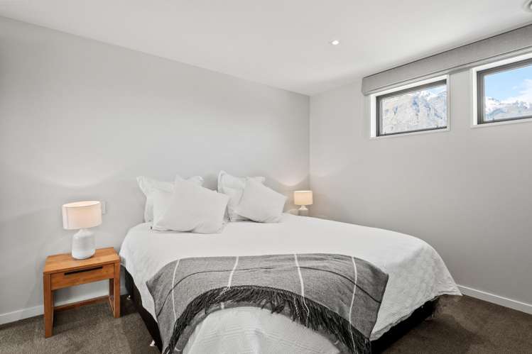 2 Eichardt Place Jacks Point_9