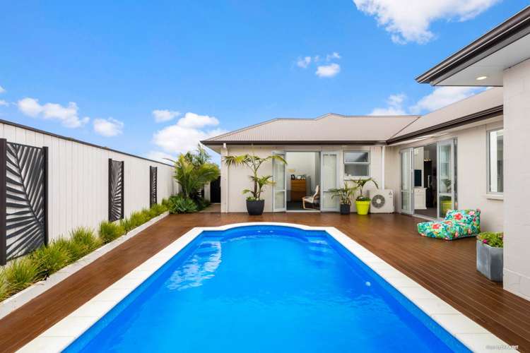 8 Basin Place Pukekohe_5