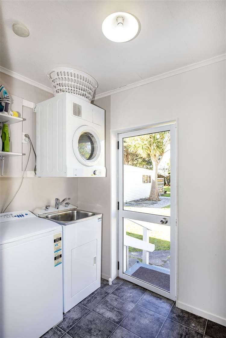 156 Bealey Street Hokitika_14