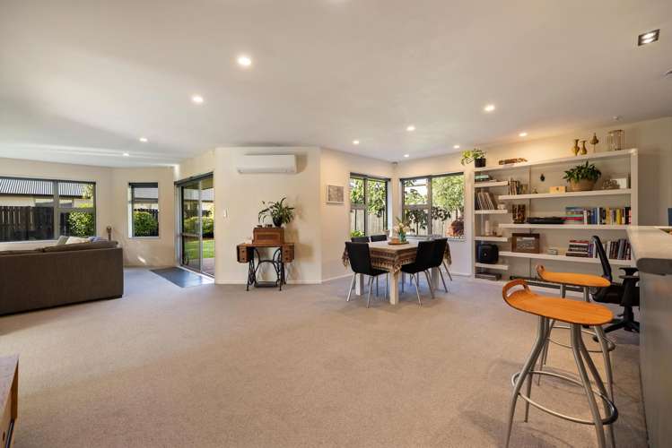 65 Howards Drive Lake Hayes Estate_4