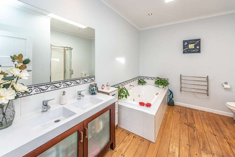 363 Rapanui Road Westmere_17