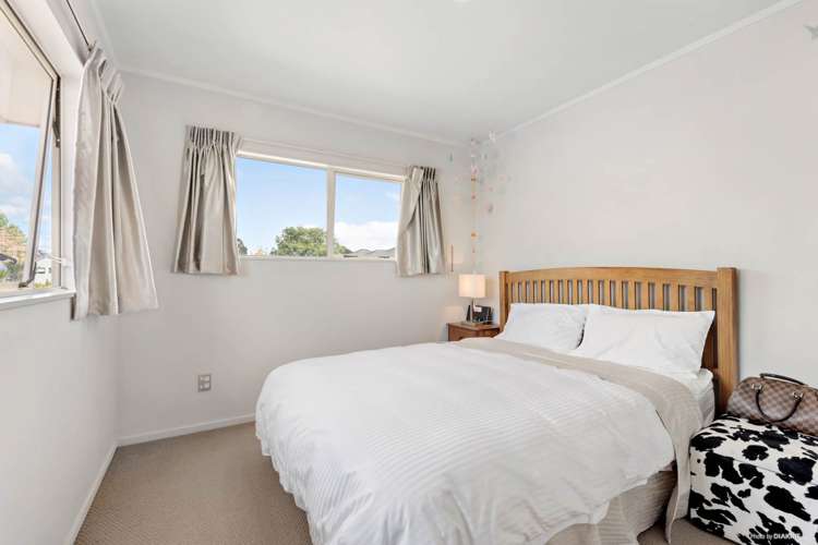 2 Yang Place Papakura_10