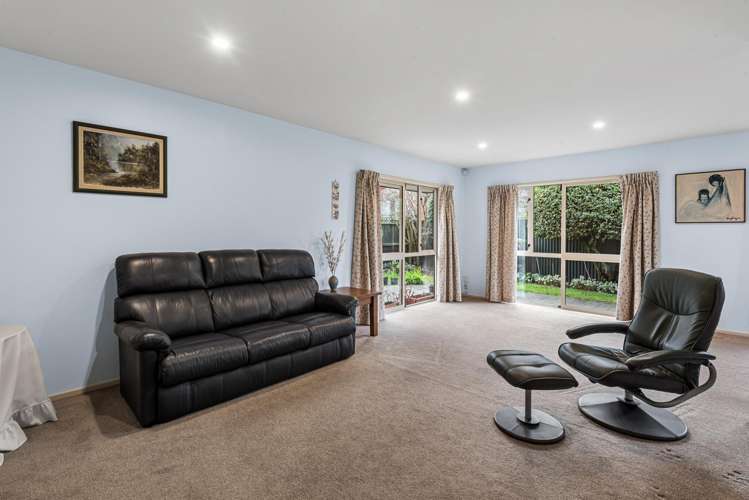 2/14 Middlepark Road Sockburn_2