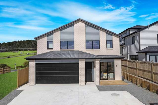 Brand New Stunning Family Oasis
