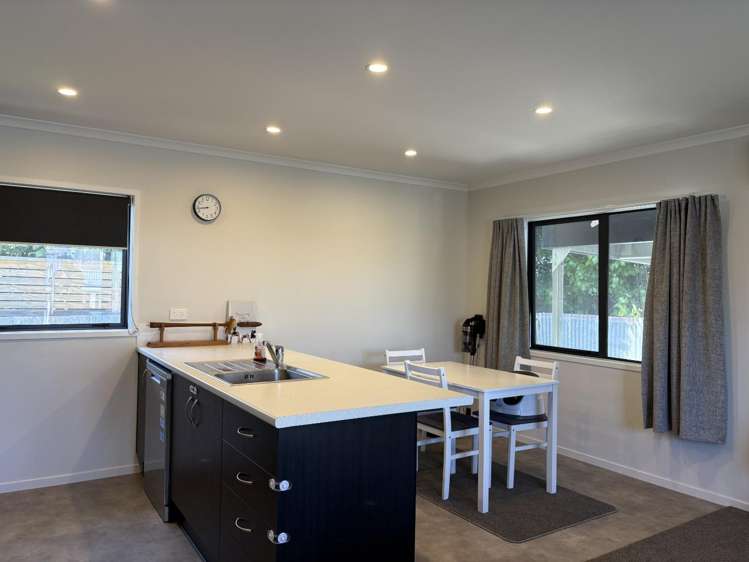 A/13 Buchanan Street 1052_3