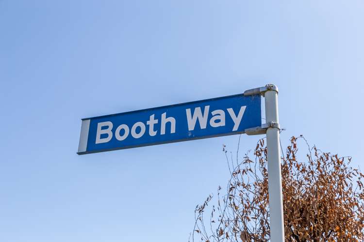 6 Berg Way Belfast_16