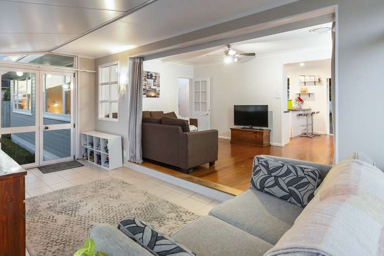 2/11 Park Road Glenfield_8