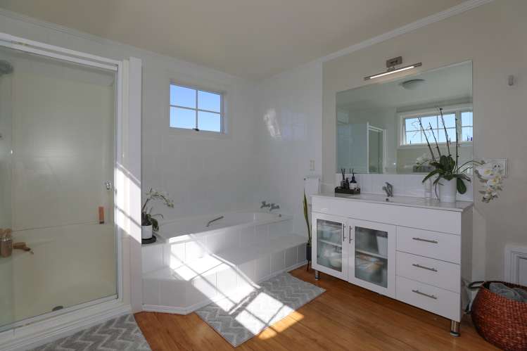 20 Sunset Street Hilltop_30