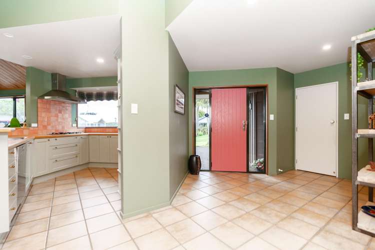 6 Earls Court Hillcrest_5