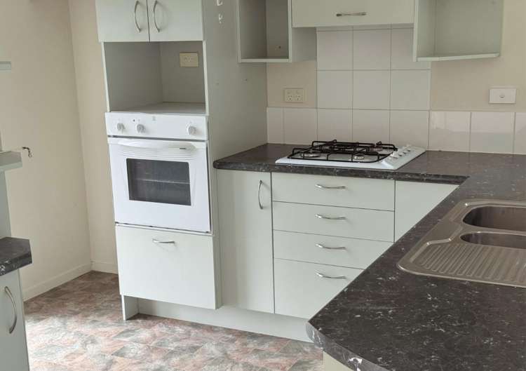 4/3 Turnbury Court Rototuna_4