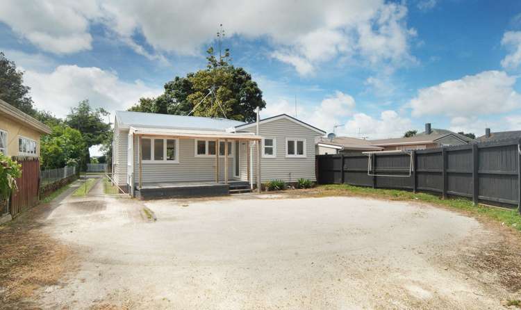 39 Kawiti Avenue Point England_12