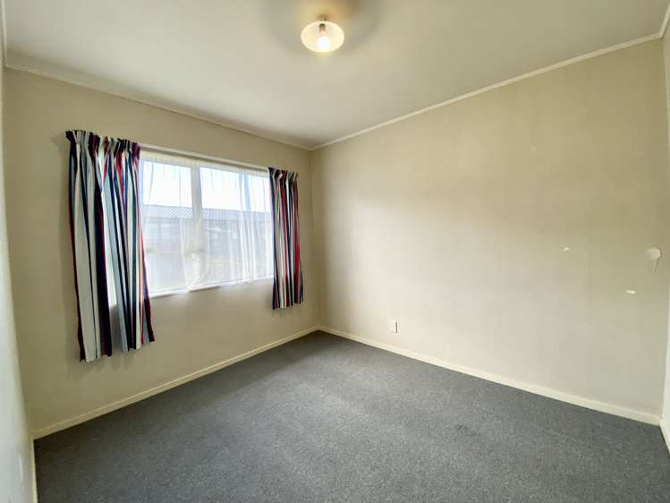 116 Beach Road Te Atatu Peninsula_10