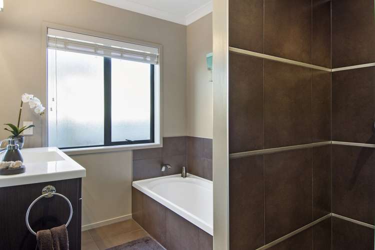 32 Condor Drive Pyes Pa_12