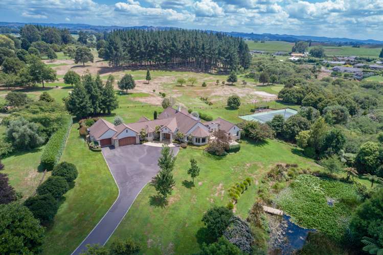 365 Holmwood Drive Ngahinapouri_21