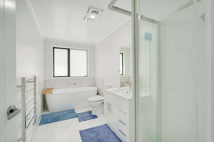 22 Inuwai Street Glenview_15