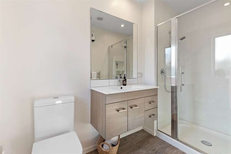 24 Banbury Terrace Lower Shotover_10