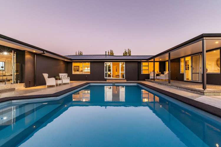 10 Charlton Road Te Awanga_21