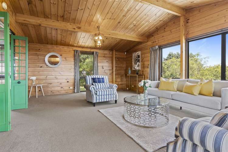 6 Bronzewing Terrace Unsworth Heights_2