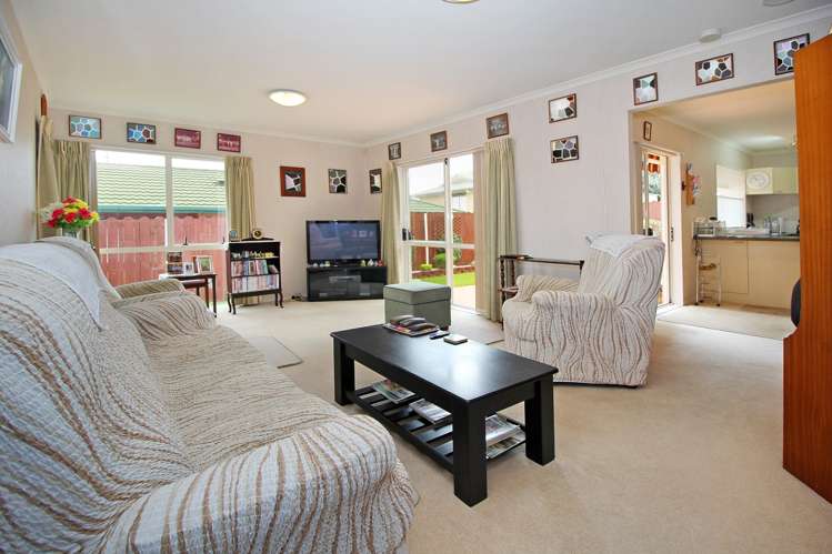 37 Etherton Drive Manurewa_2