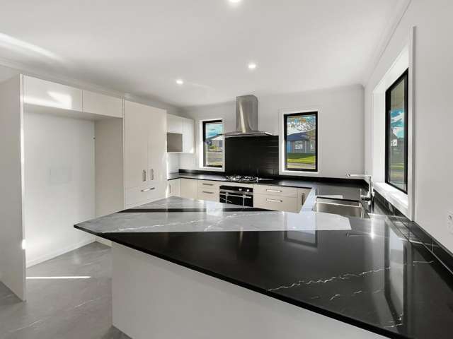 11 Gibraltar Way Fitzherbert_1