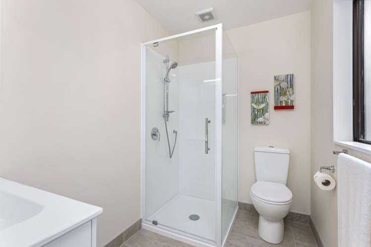 32 Napuka Road Henderson Valley_11