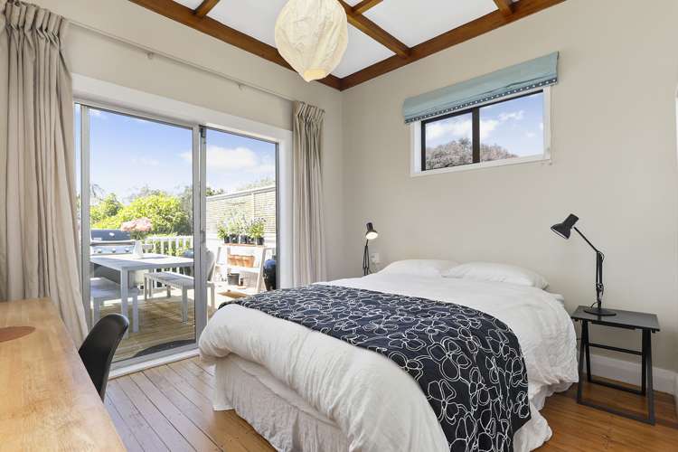 75 Huia Road Point Chevalier_12