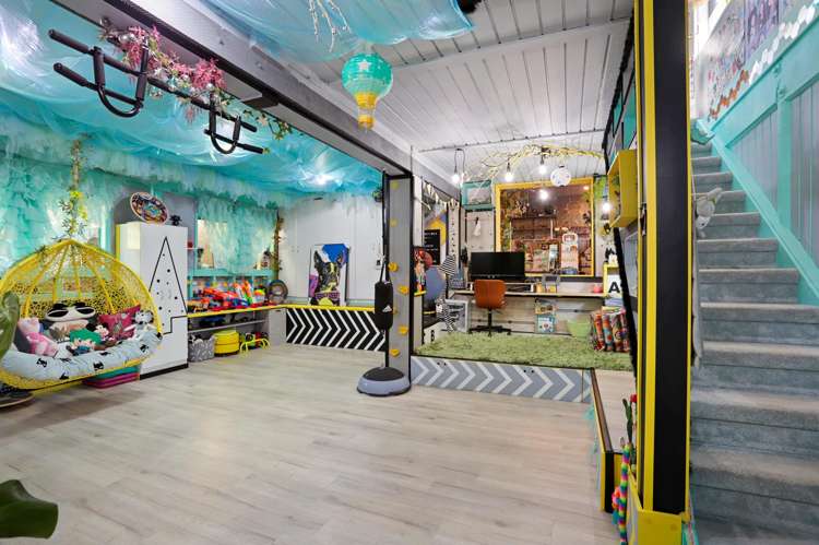 221 Woodlands Park Road Titirangi_15