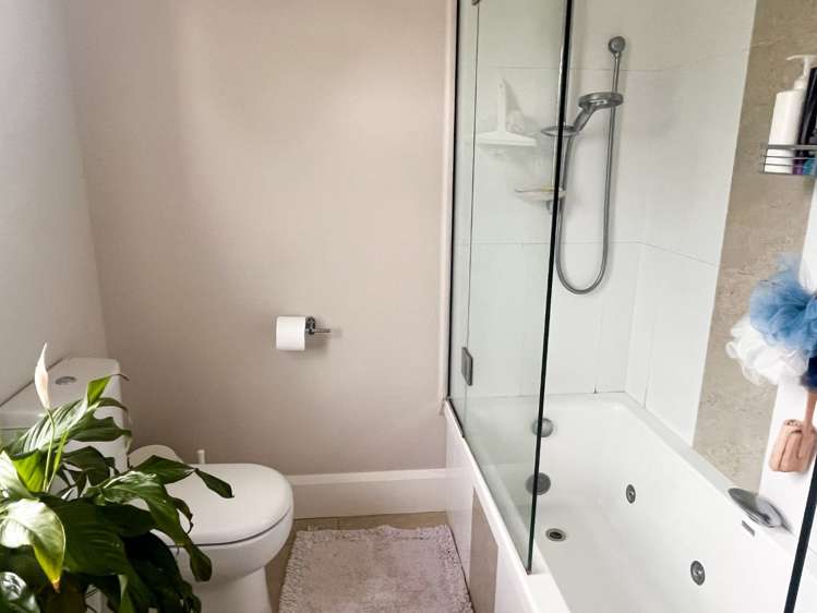 2 Celia Street Redcliffs_13