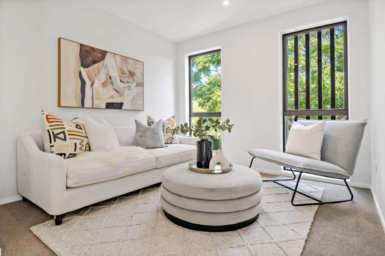 1-7/24 Claude Road Epsom_12