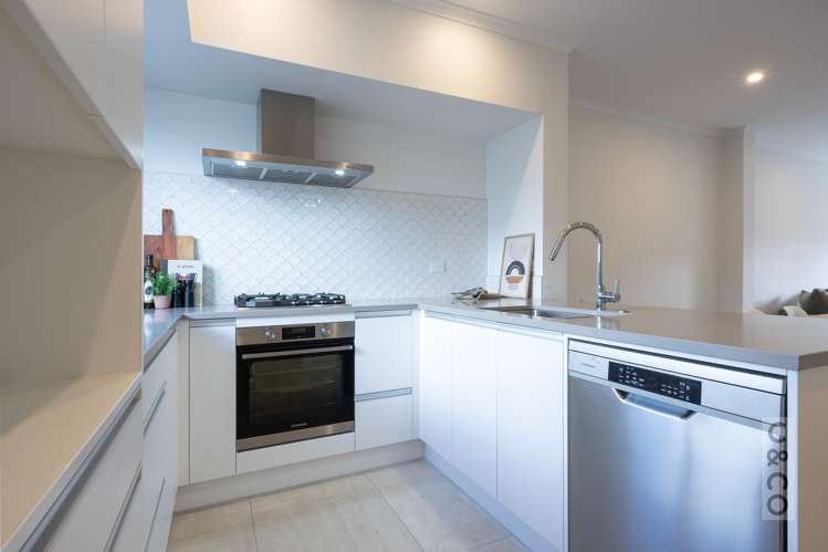 24 Manarini Road Westgate_9