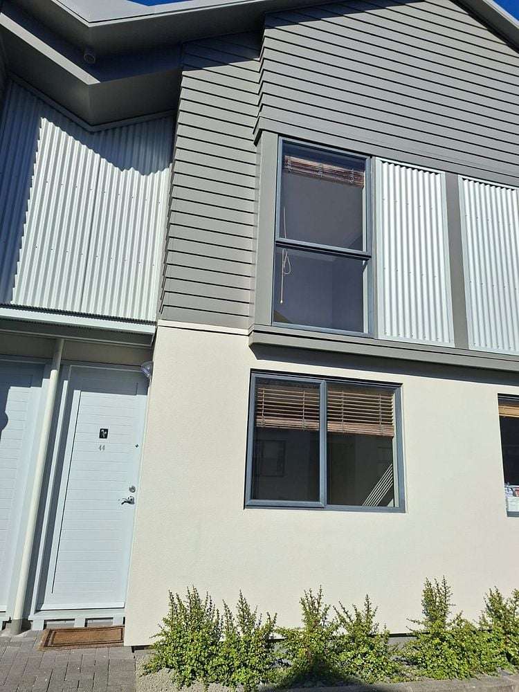 44/51 Ireland Road_0